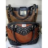 A Tommy and Kate ladies bag and an Anna Smith ladies handbag