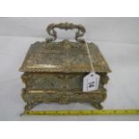 A superb quality decorative casket on shaped legs, 18 cm wide x 14 cm high plus handle,