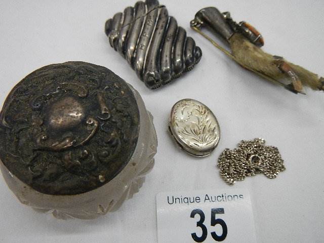 A mixed lot of silver items including silver vesta, silver topped jar, silver claw brooch etc. - Image 5 of 5