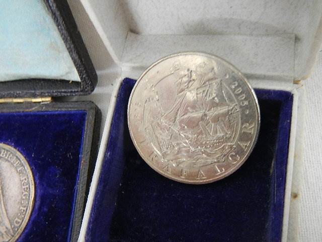 A quantity of silver coins and a Queen Elizabeth II £5 coin. - Image 5 of 7