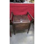 A 1930's oak commode (no liner).