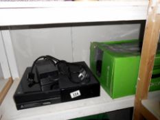 An X box 1 games console with box (box a/f and consul unchecked) ****Condition report****