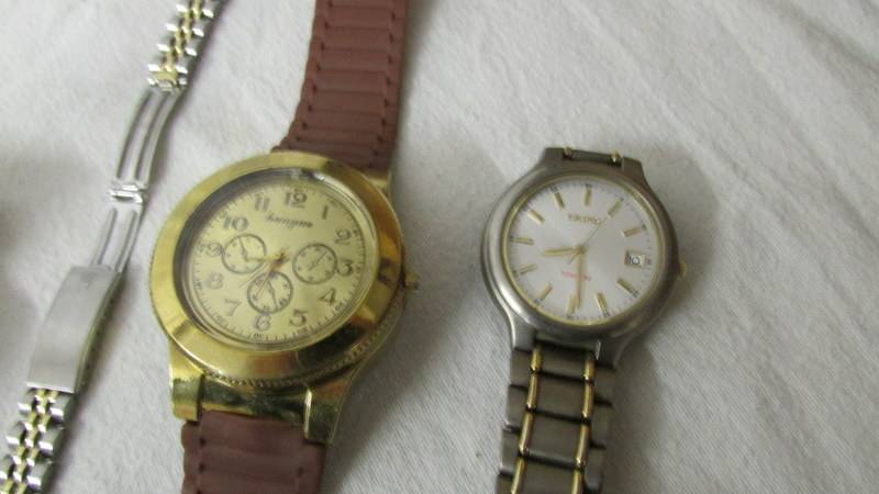 A mixed lot of old watches including ladies Rolex with damaged strap. - Image 2 of 3