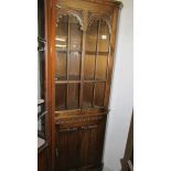 A good quality oak corner cabinet. ****Condition report**** Height 175.