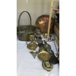 A copper warming pan, a brass jam pan, horse brasses etc.