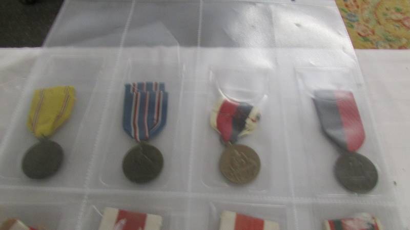 Approximately 20 military and other medals with ribbons, (mainly restrikes). - Image 2 of 7