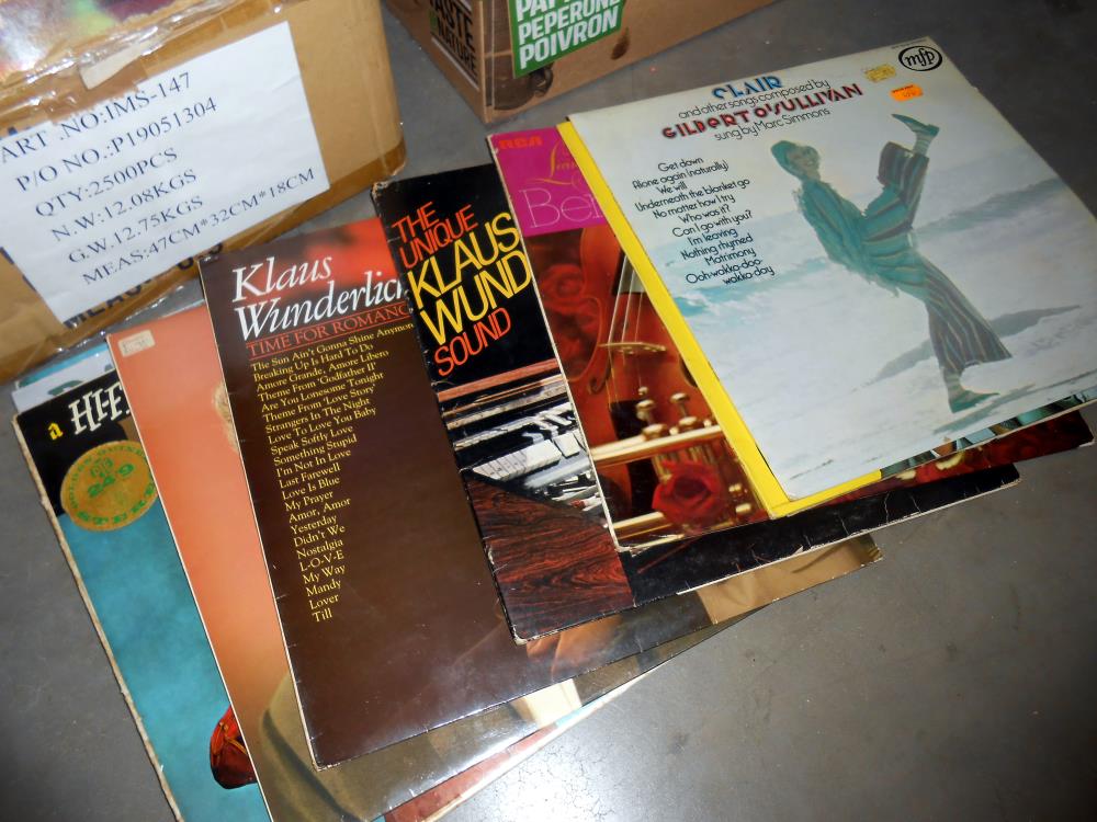A large selection of vinyl LP records, Max Jaffa, Gilbert O'Sullivan, Marti Webb, - Image 2 of 4