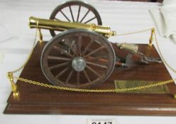 A Franklin Mint circa 1992 'The Official Civil War' cannon, model 1857 field gun.