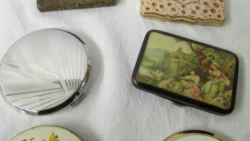 2 vintage powder compacts, - Image 3 of 4