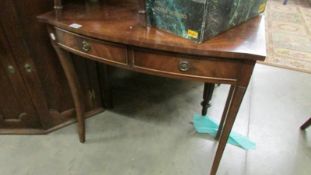 A Victorian mahogany 2 drawer side table.