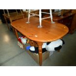 A solid pine dining table 90cm x 150cm,