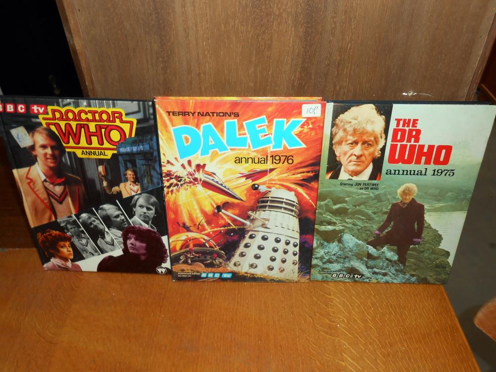 A large selection of classic Doctor Who annuals, - Image 21 of 23