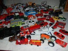 A mixed lot of die cast model vehicles.