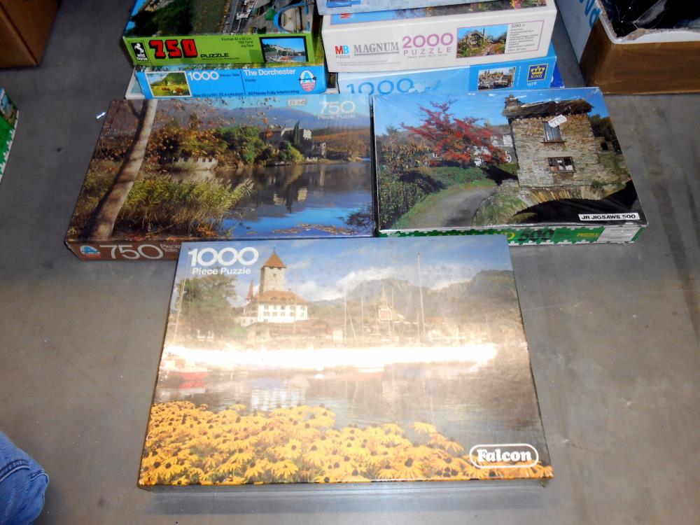 A quantity of jigsaw puzzles, some sealed, - Image 4 of 11