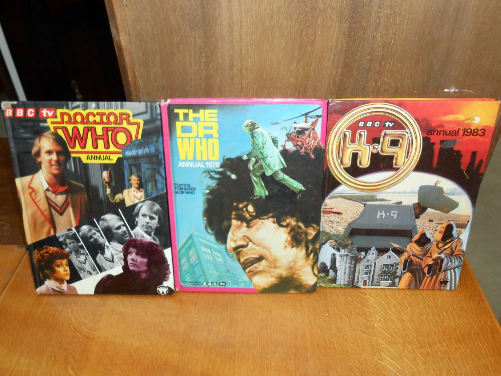 A large selection of classic Doctor Who annuals, - Image 22 of 23