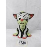 A Lorna Bailey smiling cat, 13 cm.