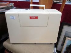 A cased Brother sewing machines ****Condition report**** No manual, no accessories,