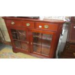 A good quality modern 2 door 3 drawer cabinet.