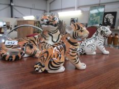 A large Russian porcelain Tiger (H16.