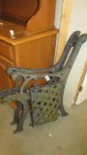 A cast iron seat (need assembling).