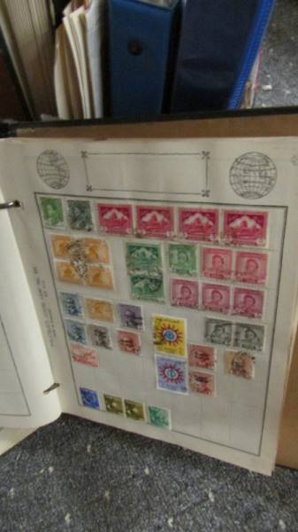 6 albums of world stamps including Gibraltar, Singapore etc. - Image 4 of 4