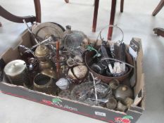 A mixed lot of metalware etc.