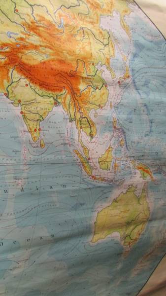 A large vintage map of the world, 150 x 240 cm, a/f. - Image 4 of 5