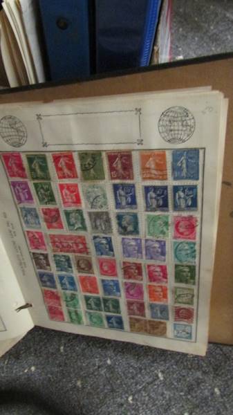 6 albums of world stamps including Gibraltar, Singapore etc. - Image 3 of 4