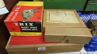 A Trix Twin railway TTR train set with "Many Ways" station set, Permanent Formation,