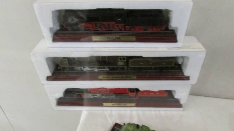 Five boxed and three unboxed model locomotives (ornamental). - Image 4 of 4