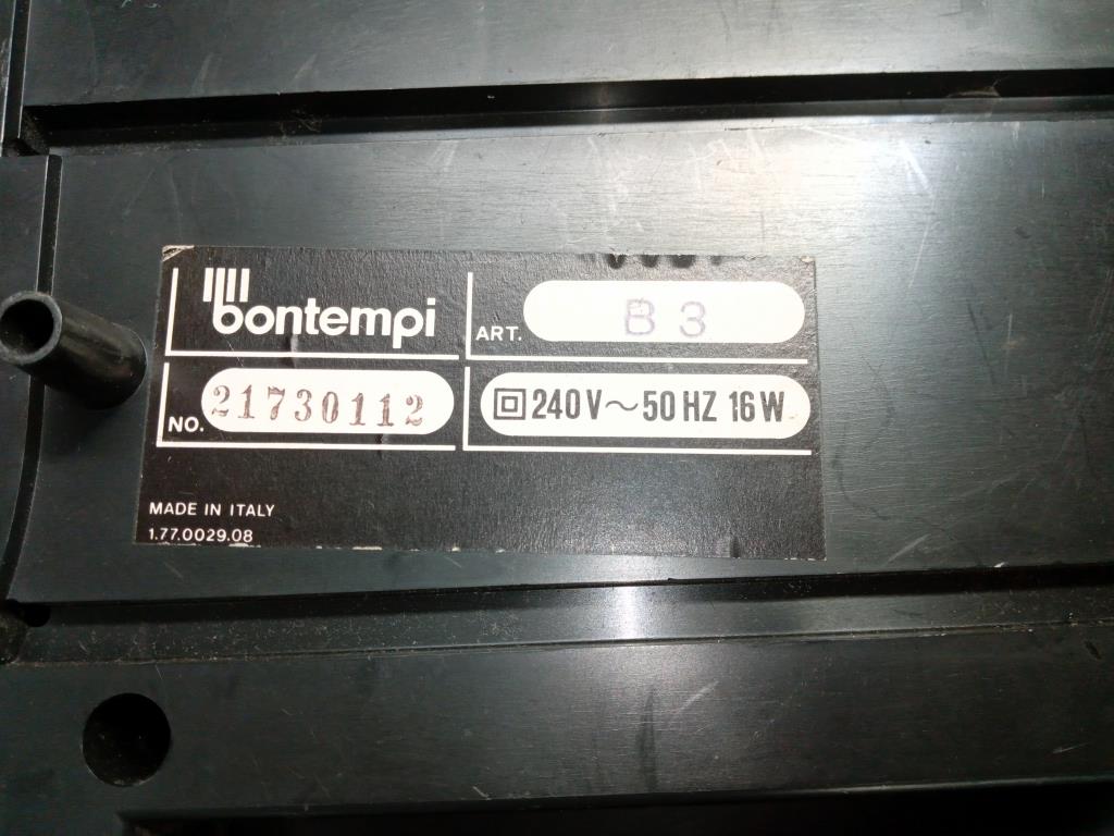 A Bontempi B3 1960's keyboard (working) - Image 2 of 2