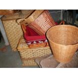 A mixed lot of wicker items.