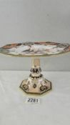 A Davenport Imari pattern cake stand.