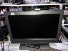 A Sony Bravia KDL 26S3020 LCD TV monitor with remote (tested & works)