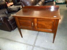 An Edwardian mahogany wash stand Height 71cm, width 92cm,