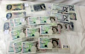 24 UK £5 notes including L K O'Brien, J S Fforde, D H F Sumurat, G M Gill, C B F Kentfield,