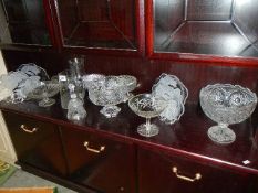 A good lot of glass ware.