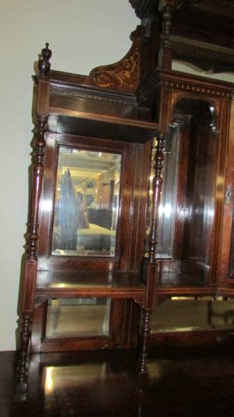 A superb Edwardian inlaid mahogany mirror back chiffioniere. - Image 6 of 8