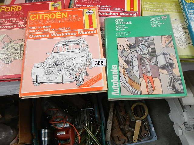 A quantity of Haynes workshop manuals including Ford, Morris, Triumph, Nissan etc. - Image 5 of 5