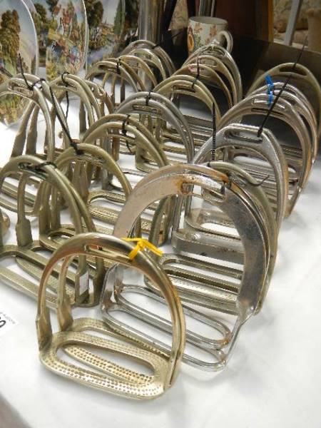A large quantity of metal horse stirrups. - Image 2 of 2