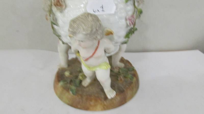A German vase supported by 3 cherubs converted to table lamp. - Image 2 of 3