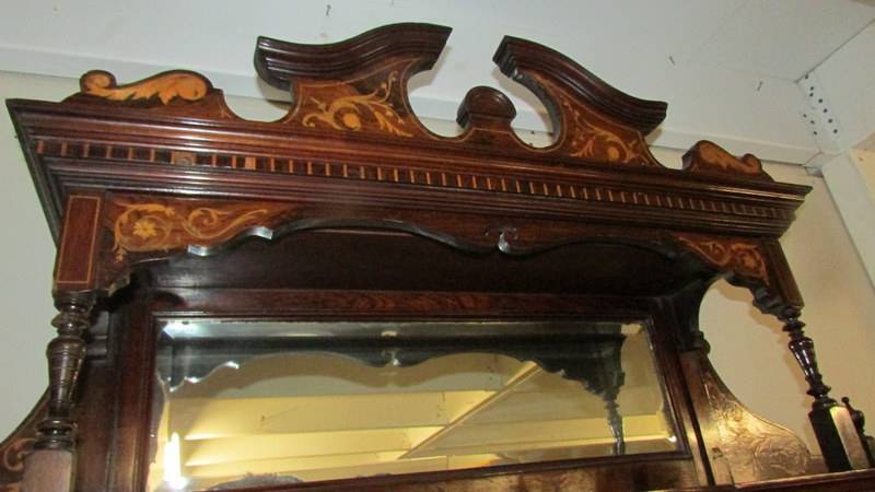 A superb Edwardian inlaid mahogany mirror back chiffioniere. - Image 8 of 8