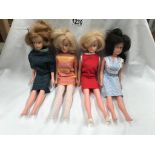 4 vintage Tressy dolls (1963) in Tressy clothes,
