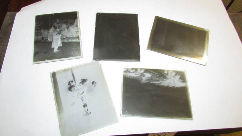 1. Glass negatives - A fabulous collection in three boxes of c. - Image 2 of 5