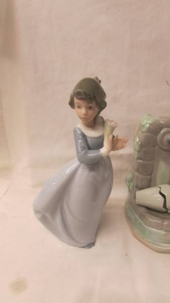 3 NAO figurines - A girl at a pump, a girl with a bird and a girl with flowers. - Image 4 of 4