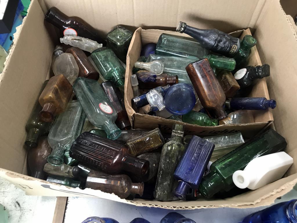 A large collection of blue glass & a box of various small potion bottles - Image 3 of 3