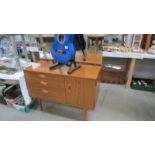 A good quality Schreiber 3 drawer dressing table with mirror, 100 x 43 x 74 cm.