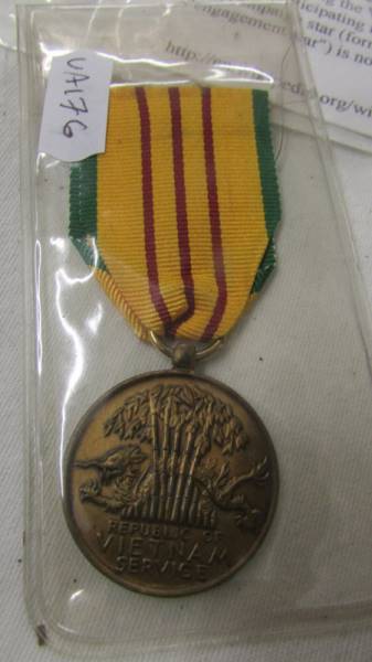 2 American Vietnam service medals together with a miniature service medal and a Zippo Vietnam - Image 2 of 7