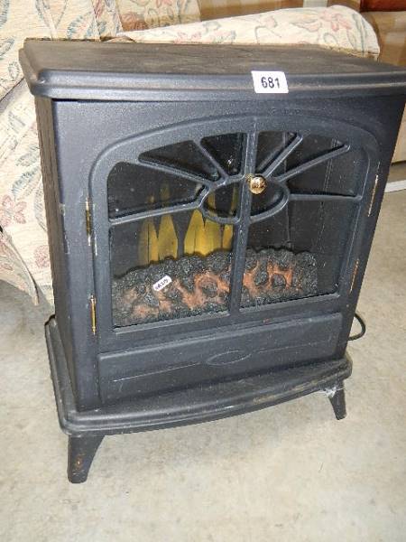 A metal coal effect electric fire. - Image 2 of 2
