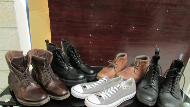 A good lot of clothing and shoes (size 11) including Paul Smith, Zara etc. - Image 8 of 9